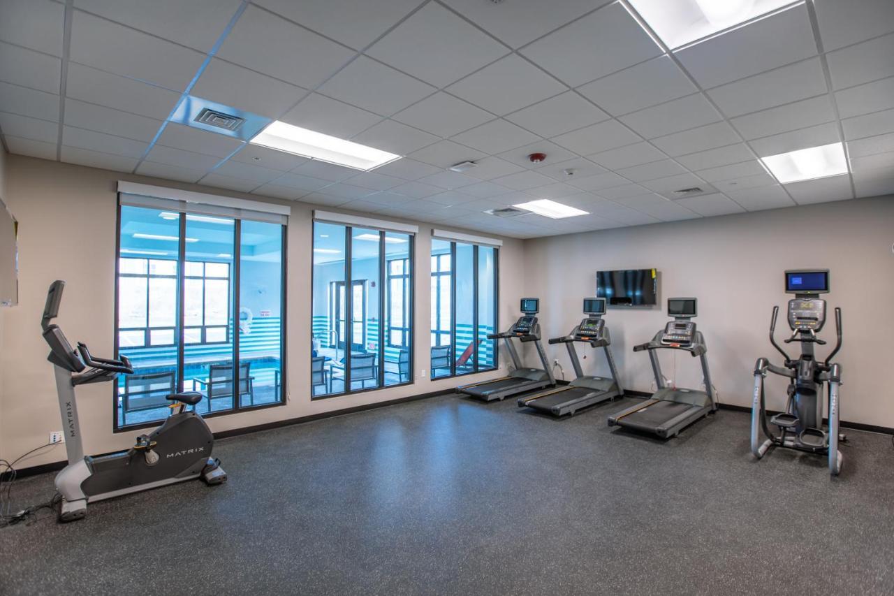 Holiday Inn - Kansas City - Northeast By Ihg Екстериор снимка