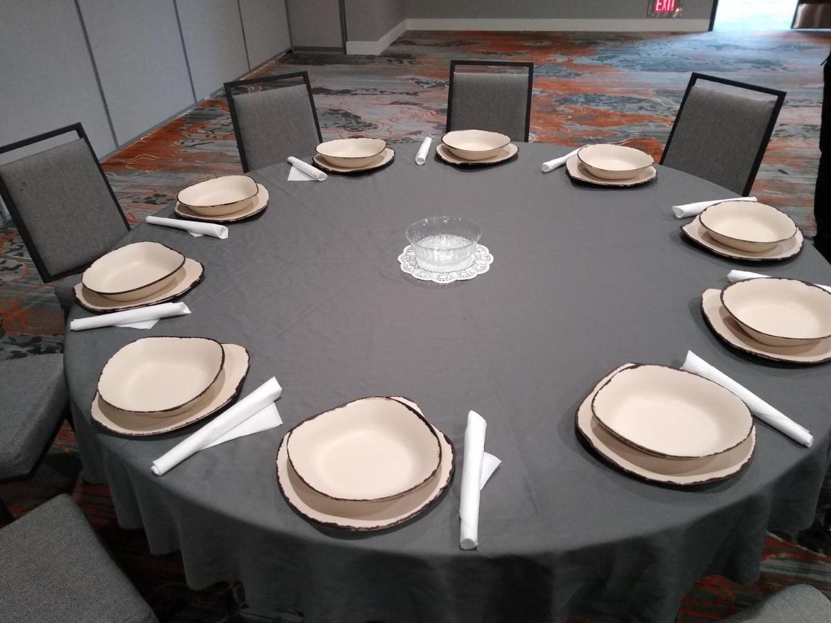 Holiday Inn - Kansas City - Northeast By Ihg Екстериор снимка