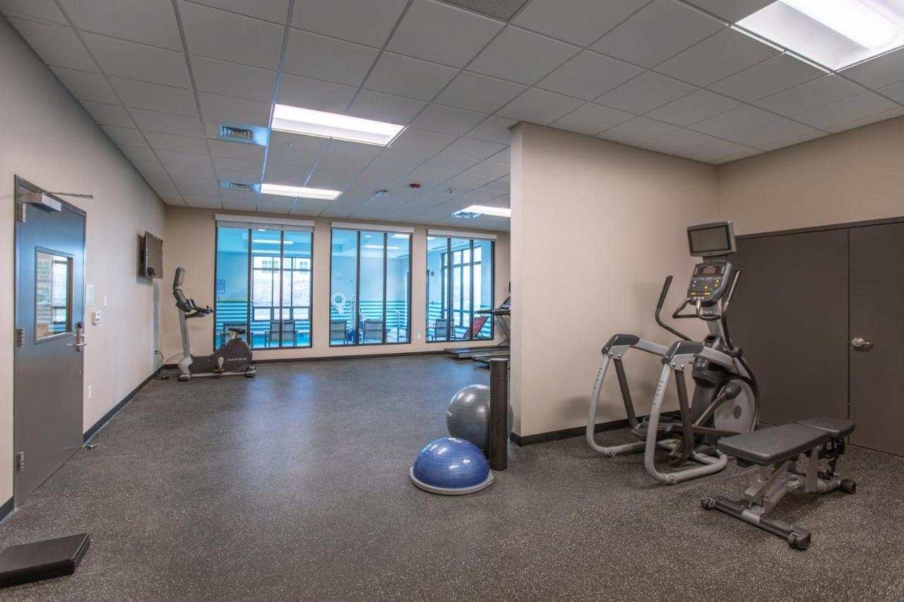 Holiday Inn - Kansas City - Northeast By Ihg Екстериор снимка